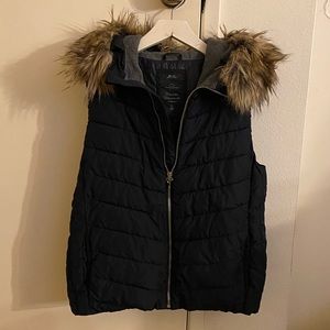 Gap Puffer Vest with Detachable Faux Fur